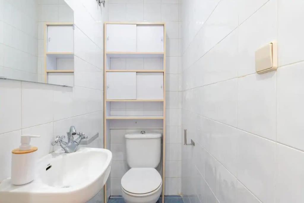 Amplio Piso De 80m2 En Pleno Centro Apartment *