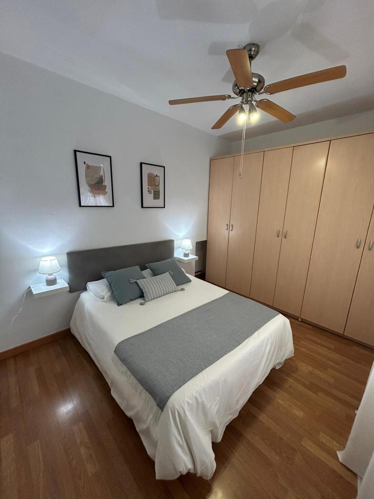 Amplio Piso De 80m2 En Pleno Centro Apartment
